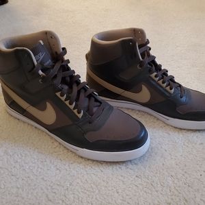 Men's Nike high tops size 13